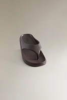 SANDALES DE BAIN CAOUTCHOUTÉES