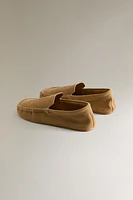 SPLIT SUEDE MOCCASINS