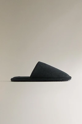 TERRYCLOTH BATHROOM SLIPPERS