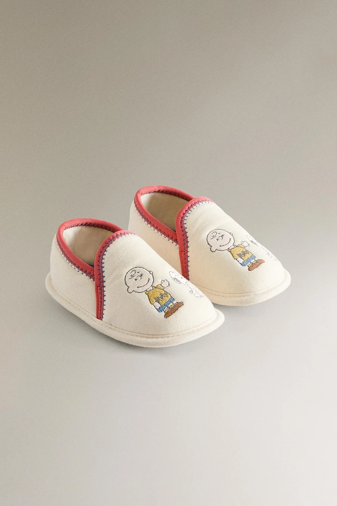 CHAUSSONS ENFANT PEANUTS™