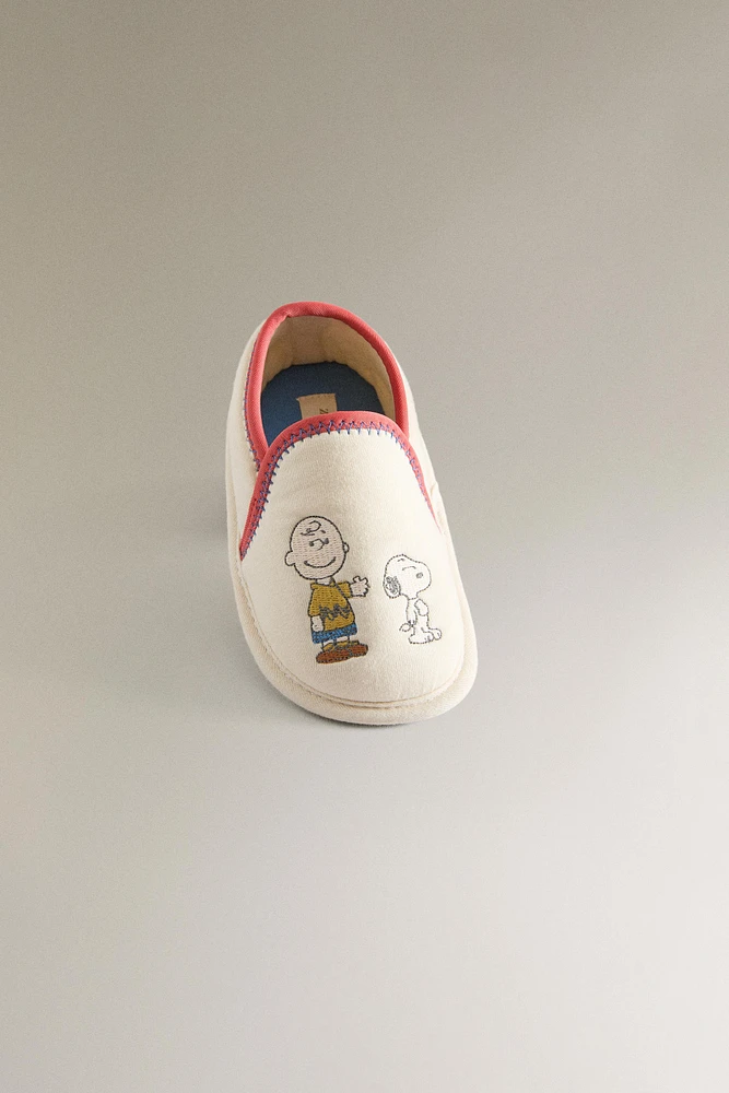 CHAUSSONS ENFANT PEANUTS™