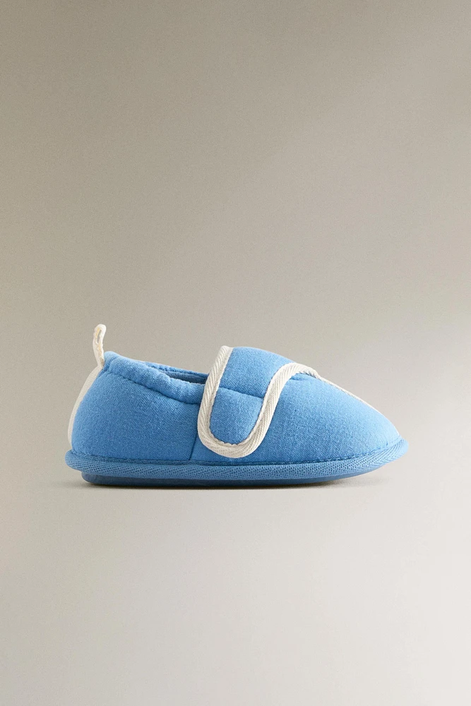 CHAUSSONS ENFANT FERMÉS COTON