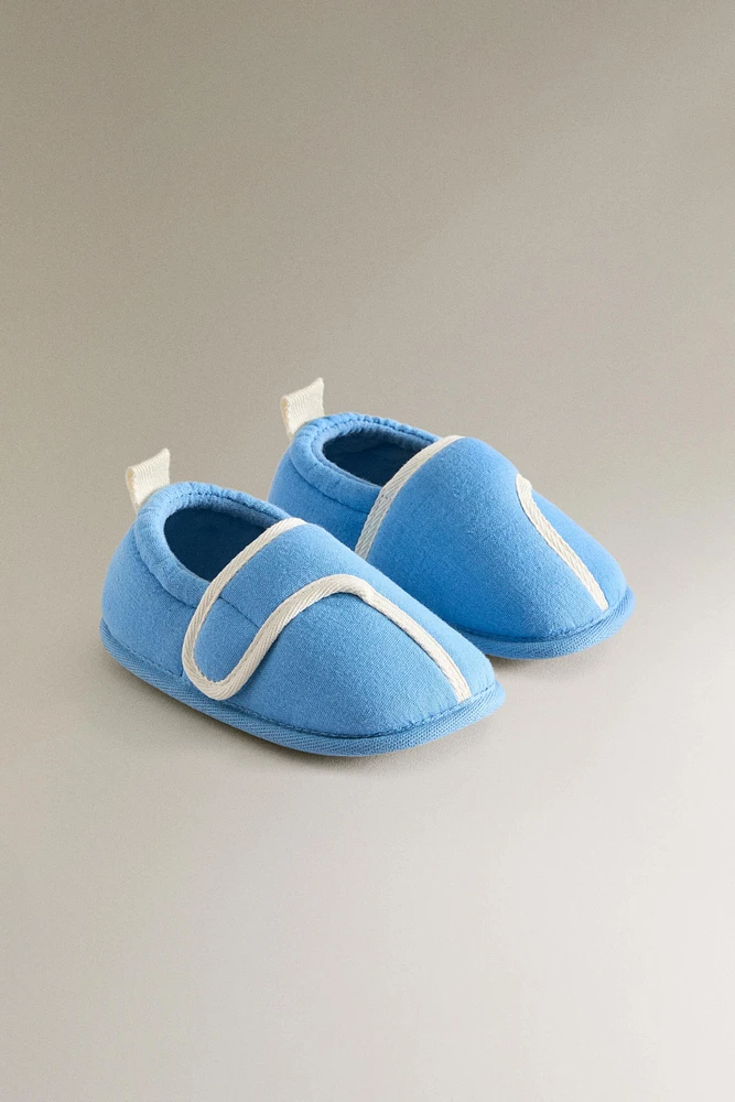 CHAUSSONS ENFANT FERMÉS COTON