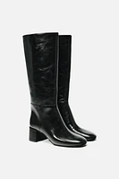 WIDE HEELED TOPSTITCHED BOOTS