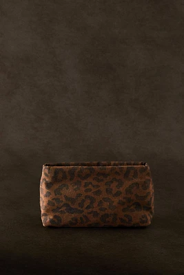 ANIMAL PRINT MAKEUP BAG