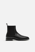 LEATHER CHELSEA BOOTS