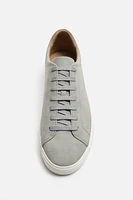BASIC SNEAKER