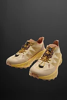 RUNNING SNEAKERS