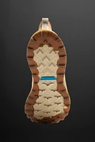 RUNNING SNEAKERS