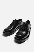 EMBOSSED LEATHER SHOES