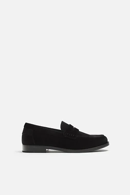 VELVET PENNY LOAFERS