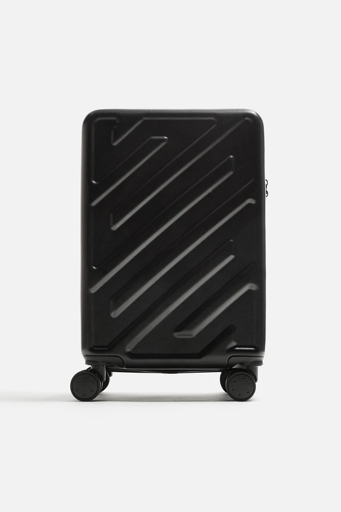 TRAVEL SUITCASE