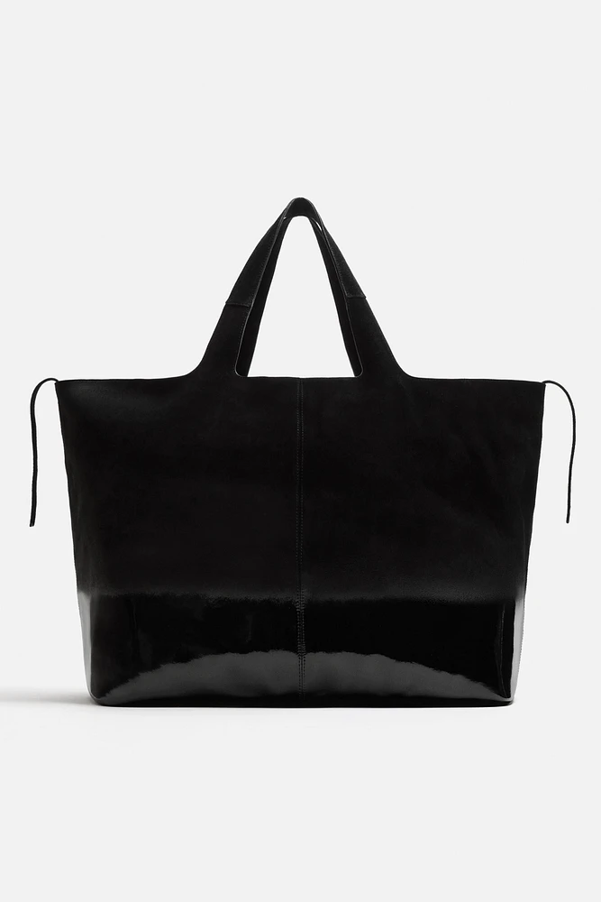 LACQUERED LEATHER SHOPPER BAG