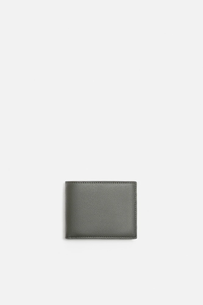 TEXTURED WALLET