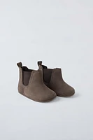 LEATHER CHELSEA BOOTS