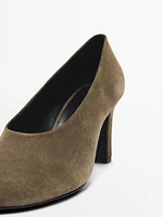 Split suede heeled shoes