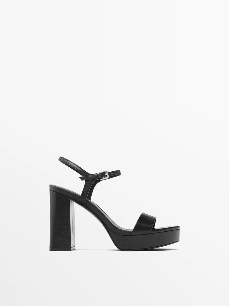 Platform sandals