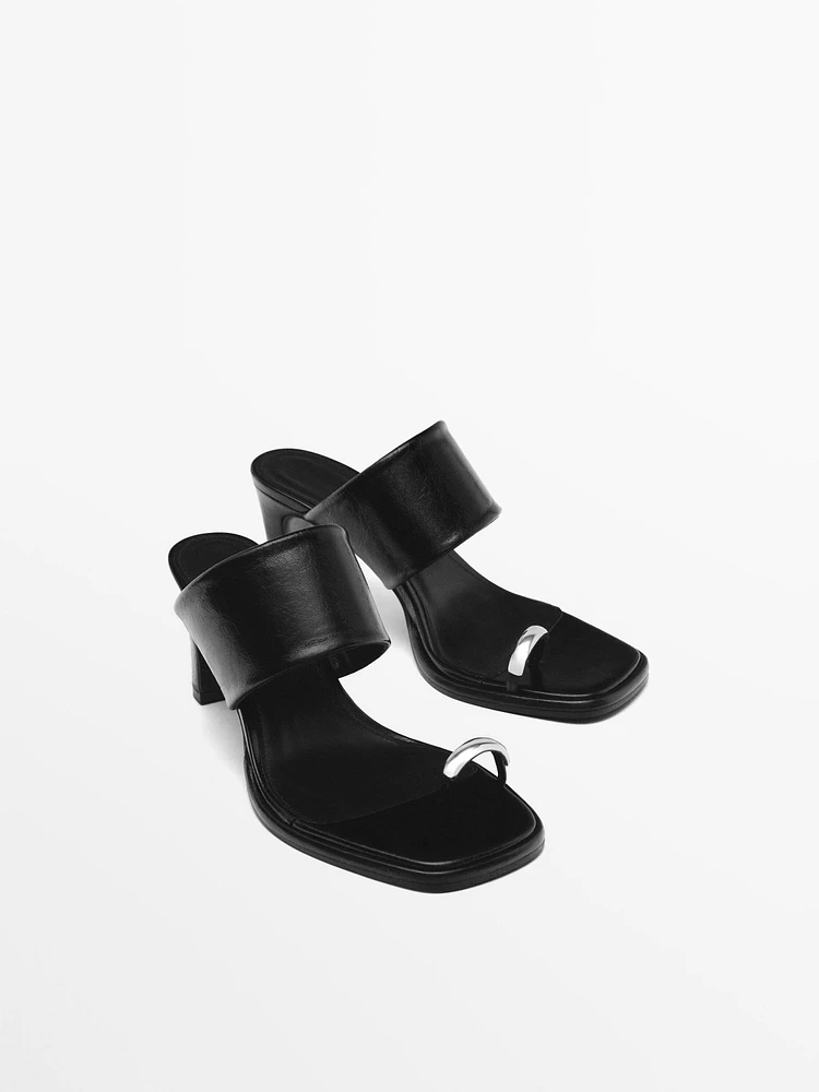 High-heel sandals with ring detail