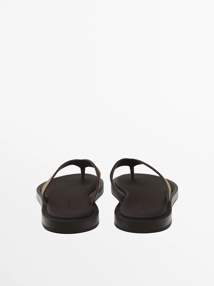 Sandales à entredoigt