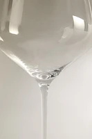 BLOWN CRYSTALLINE WINE GLASS