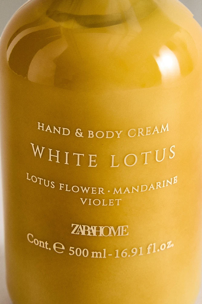 (500 ML) CRÈME POUR LE CORPS WHITE LOTUS