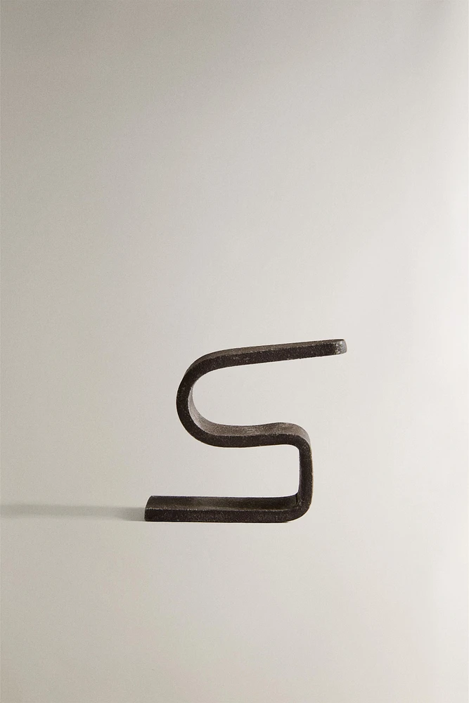 SET OF MULTI-WAY HOOKS (SET OF 6)