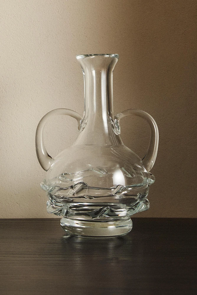 BLOWN GLASS VASE