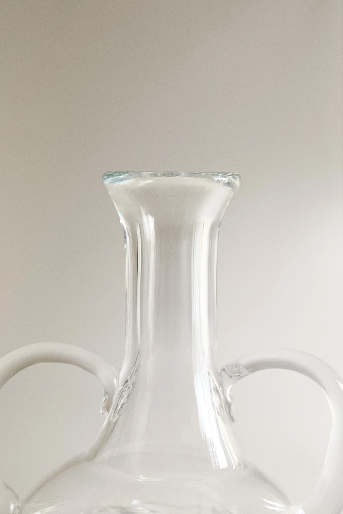 BLOWN GLASS VASE