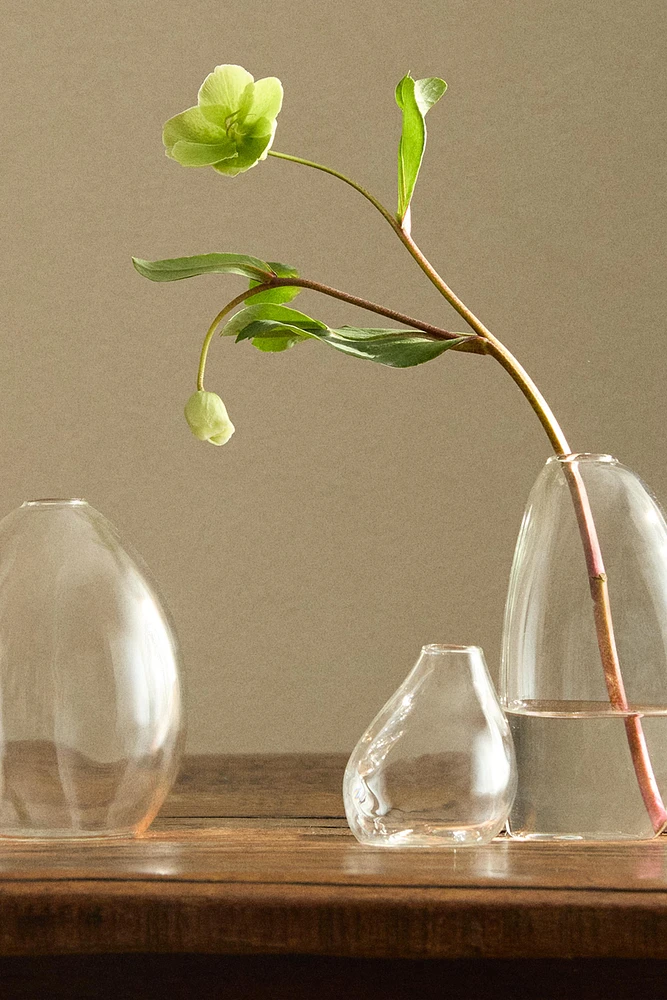 SMALL IRREGULAR GLASS VASE