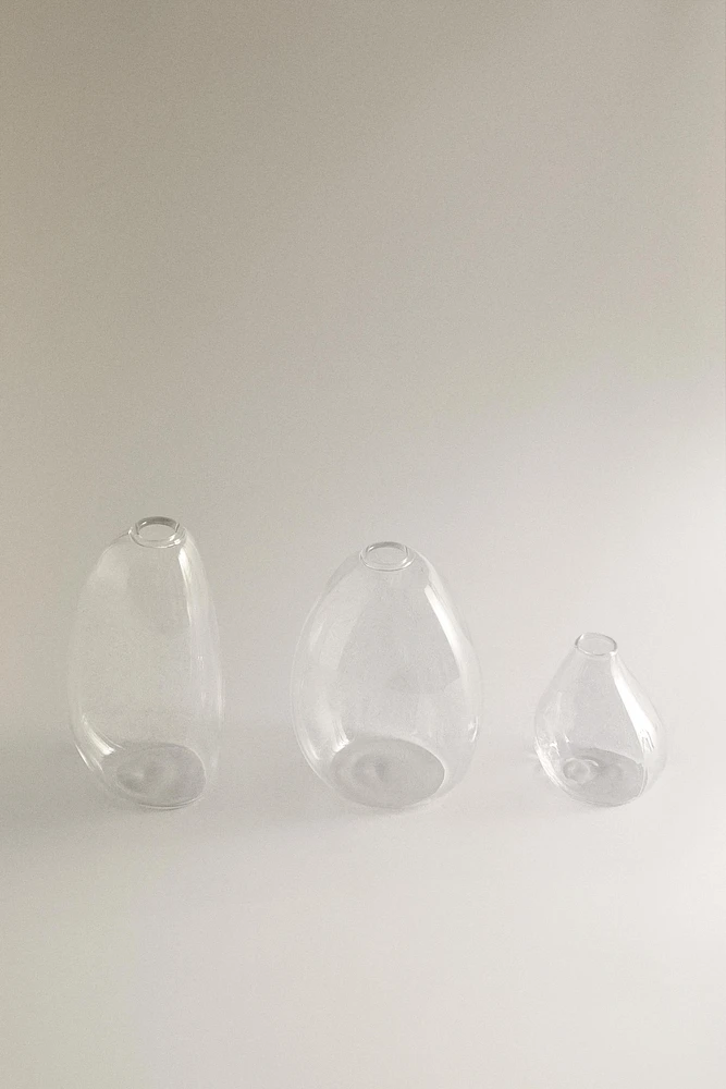 SMALL IRREGULAR GLASS VASE