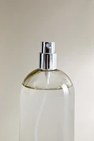 (3.38 oz) CUIR D'IRIS SPRAY DIFFUSER