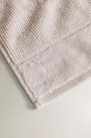 STRIPED TEXTURED BATH TOWEL