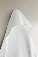 HOODED BABY TOWEL WITH TRIM DETAIL