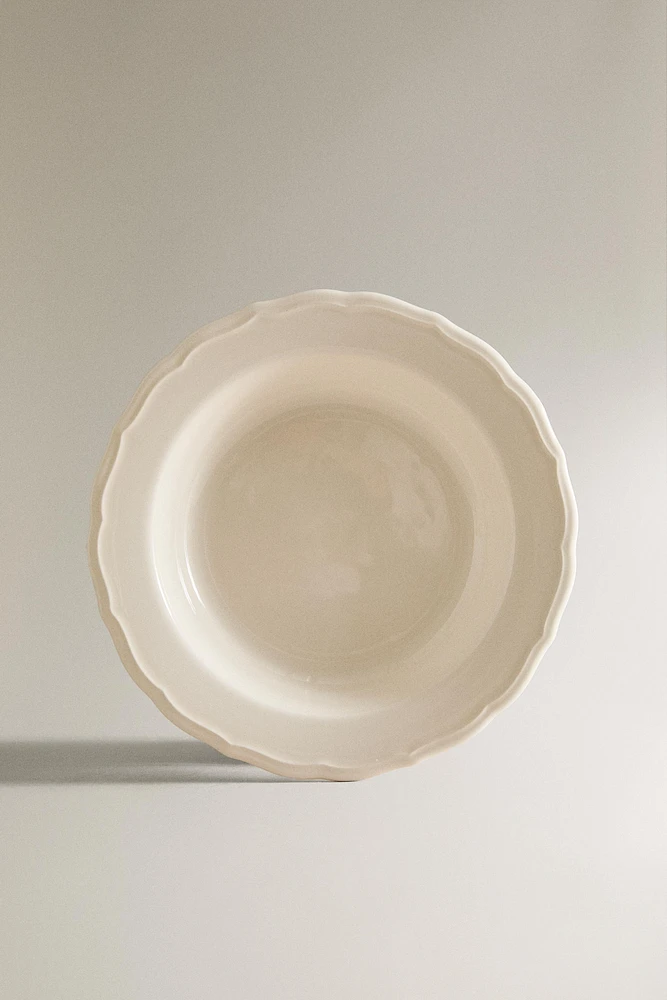 EARTHENWARE SOUP PLATE WITH RAISED-DESIGN EDGE