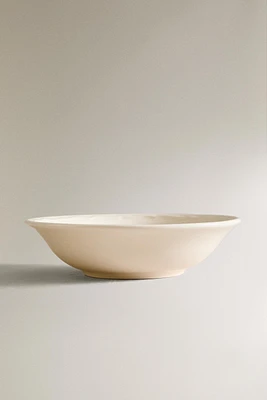 EARTHENWARE BOWL WITH RAISED-DESIGN EDGE