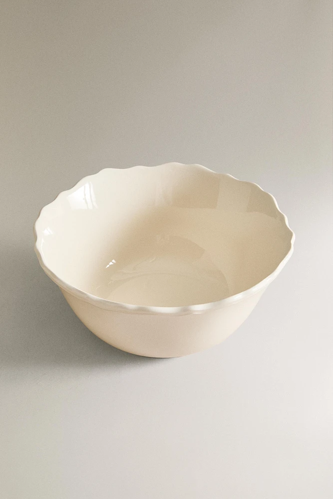 EARTHENWARE SALAD BOWL WITH RAISED-DESIGN EDGE