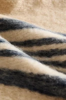 BRUSHED BLANKET WITH CENTRAL STRIPES AND FRINGING