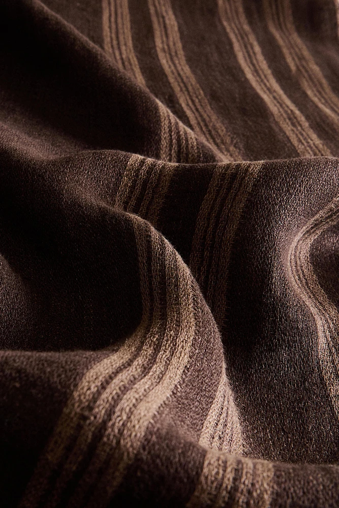 STRIPED LINEN BLANKET