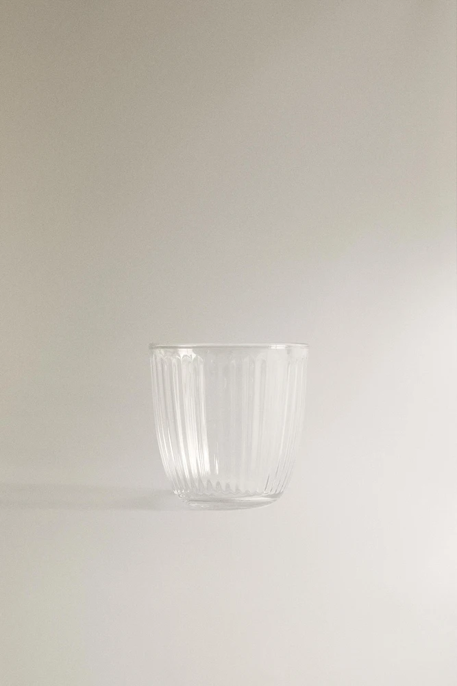 LINEAR-DESIGN GLASS TUMBLER