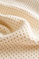 WAFFLE-TEXTURE BLANKET