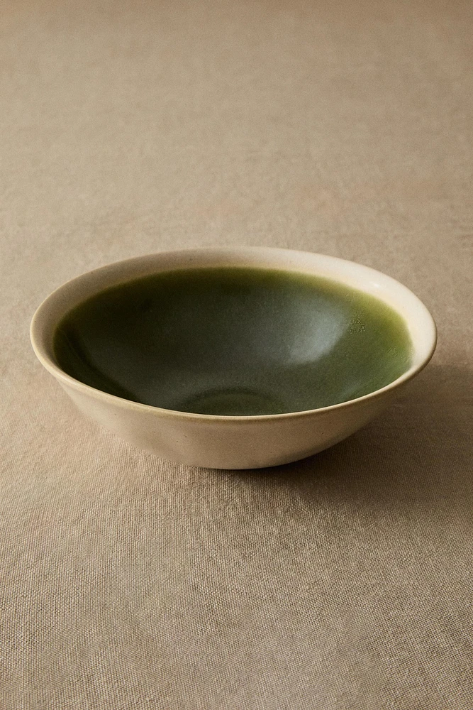 GREEN AND BEIGE STONEWARE BOWL