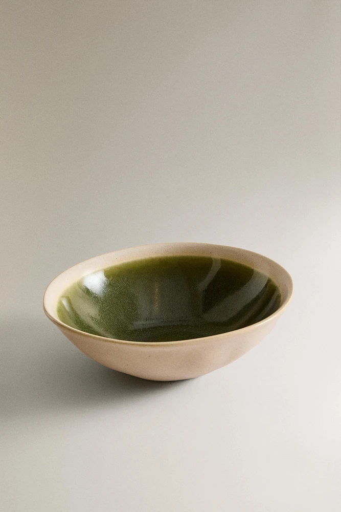 GREEN AND BEIGE STONEWARE BOWL