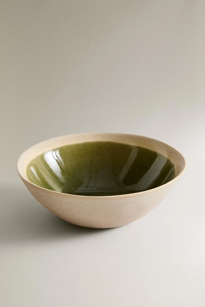 GREEN AND BEIGE STONEWARE APPETIZER BOWL