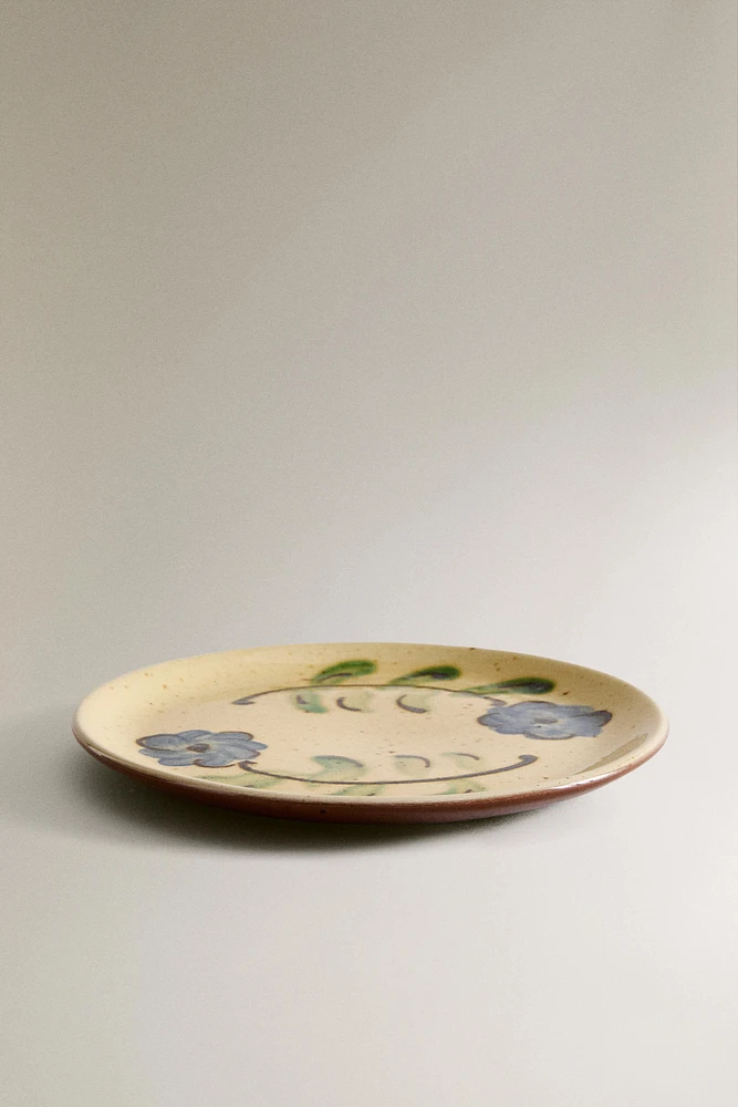 FLORAL EARTHENWARE PLATE