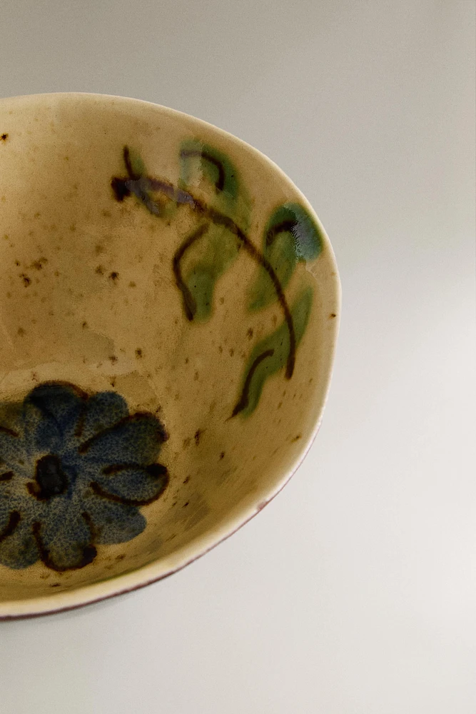 FLORAL EARTHENWARE BOWL