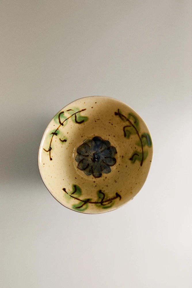 FLORAL EARTHENWARE BOWL