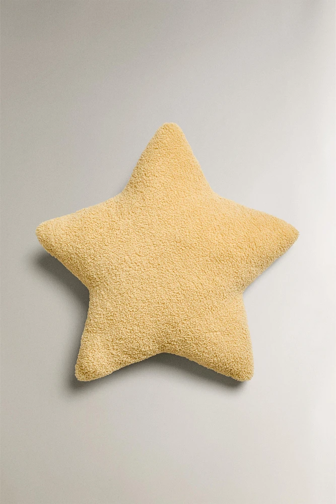 CHILDREN’S FAUX SHEARLING STAR THROW PILLOW