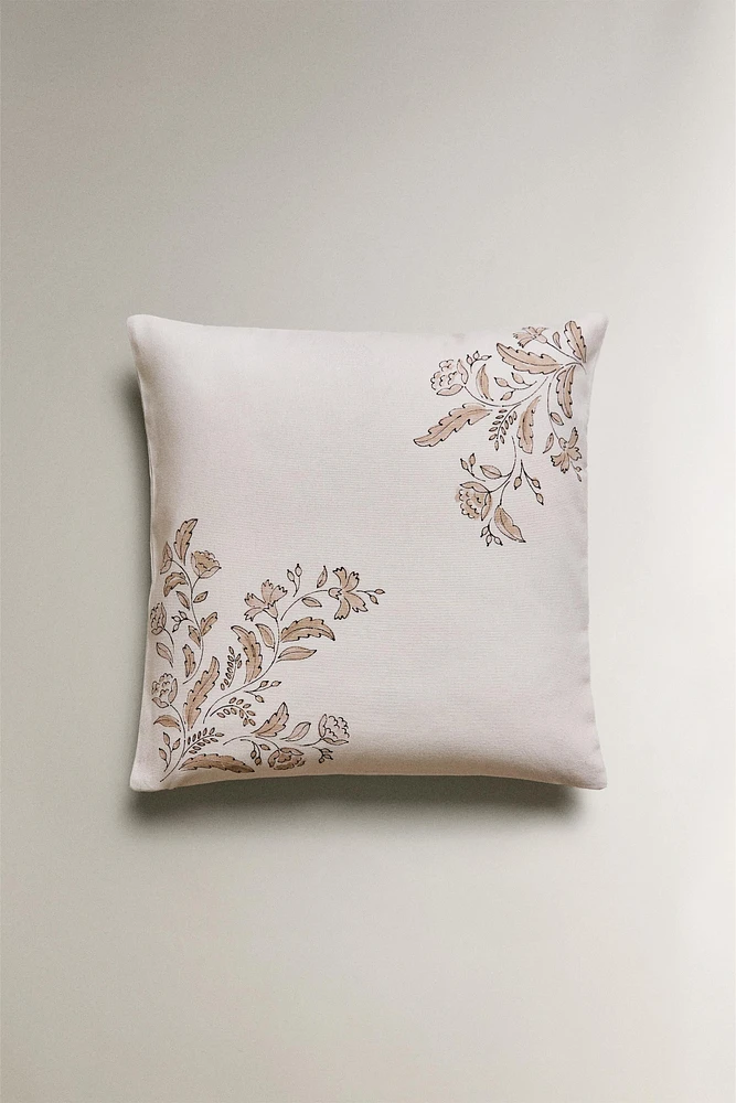 FLORAL PRINT THROW PILLOW COVER