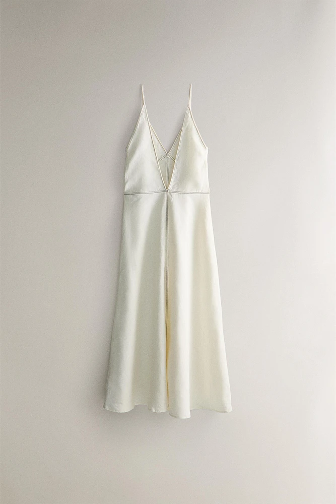 LINEN NIGHTGOWN WITH TOPSTITCHING