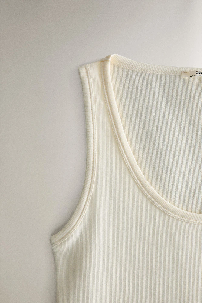 SLEEVELESS COTTON T-SHIRT